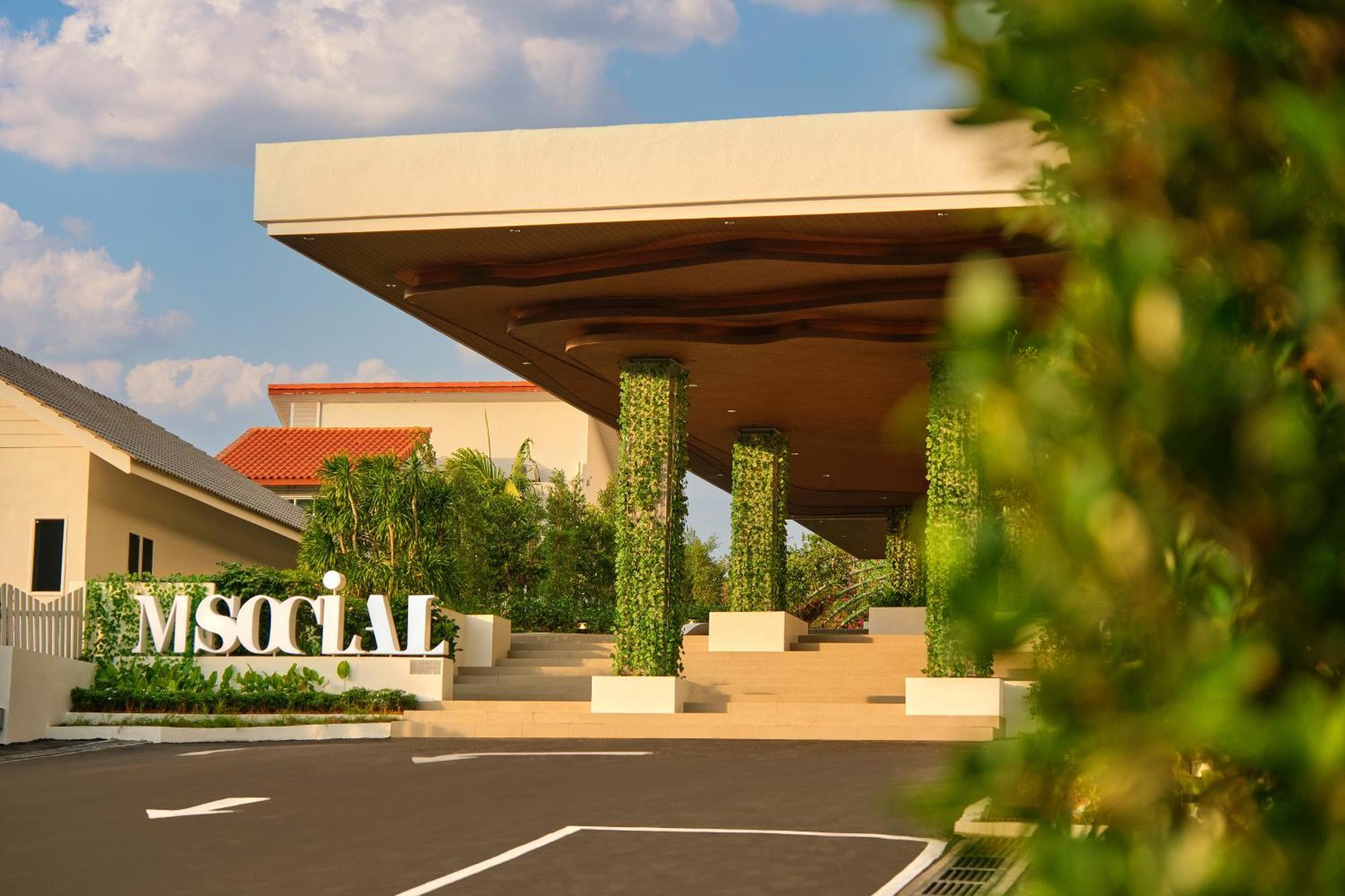 M Social Resort Penang Tanjung Bungah  Exterior photo